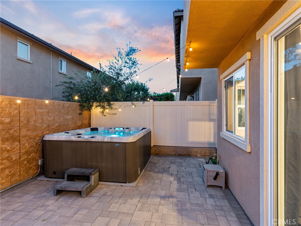 11819 Verona Lane