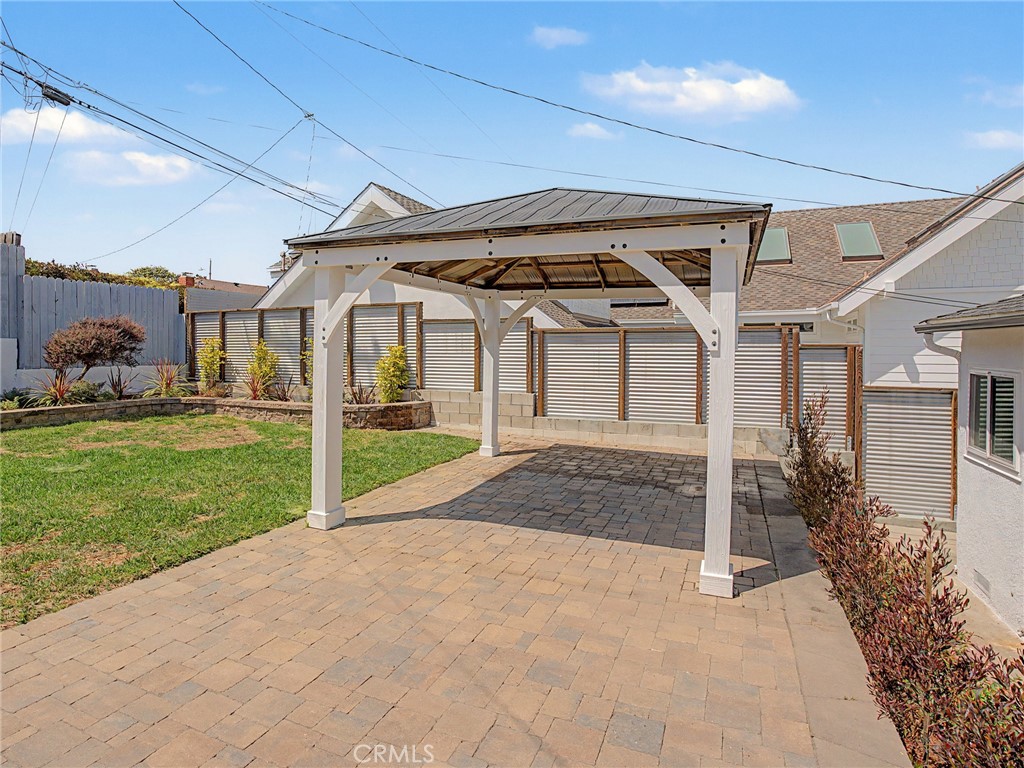 825 Bungalow Drive