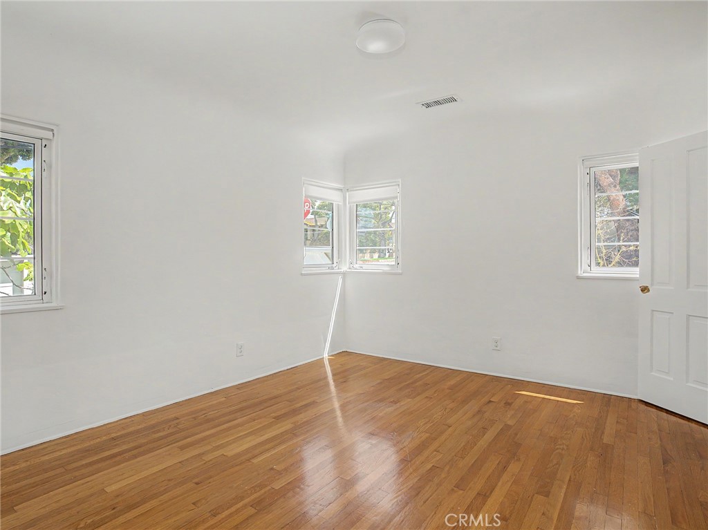 443 Loma Vista Street