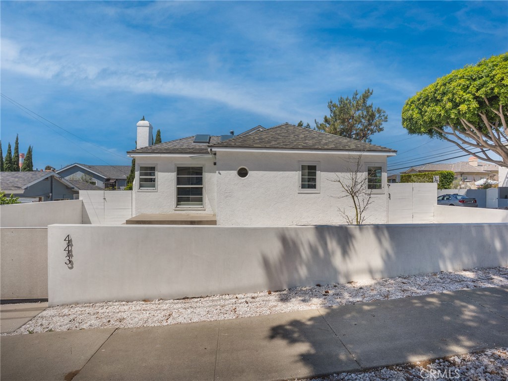 443 Loma Vista Street