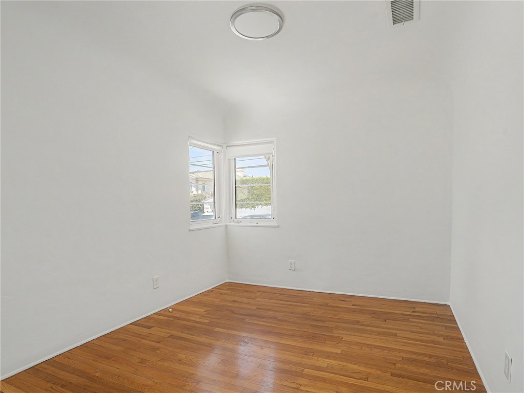 443 Loma Vista Street