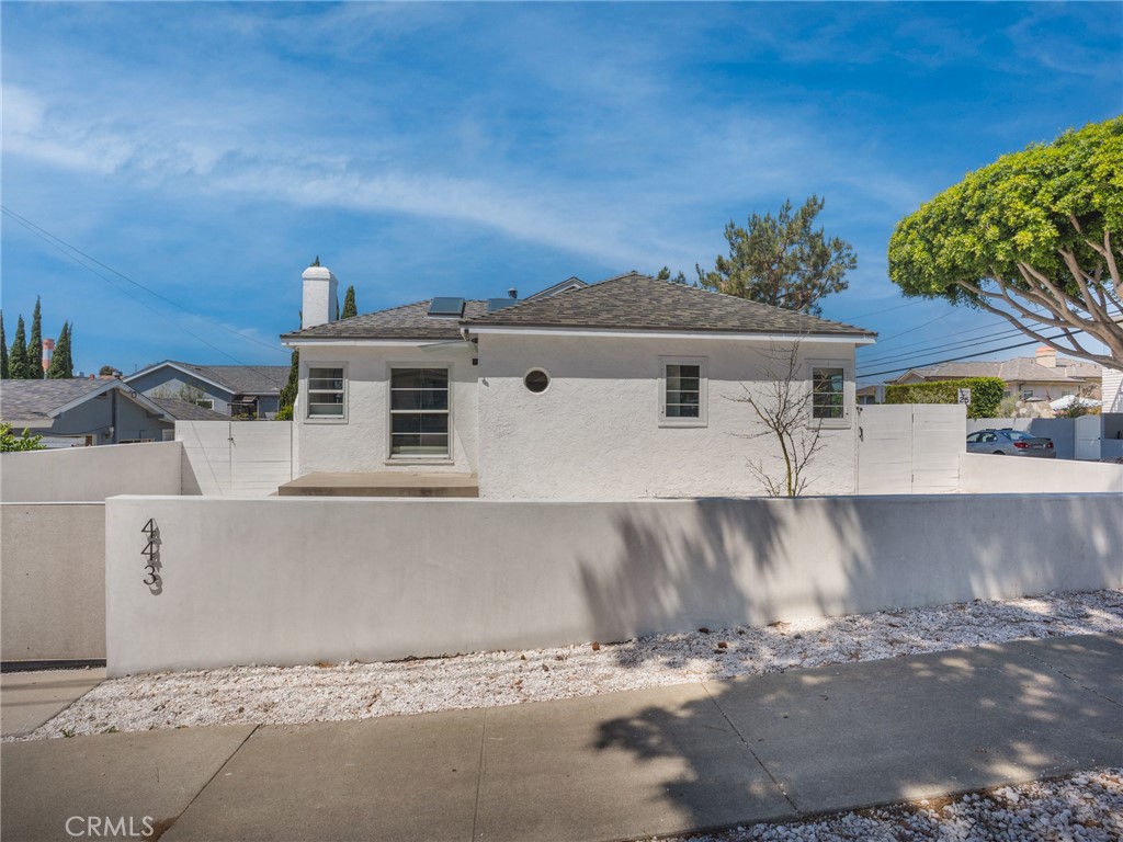 443 Loma Vista Street