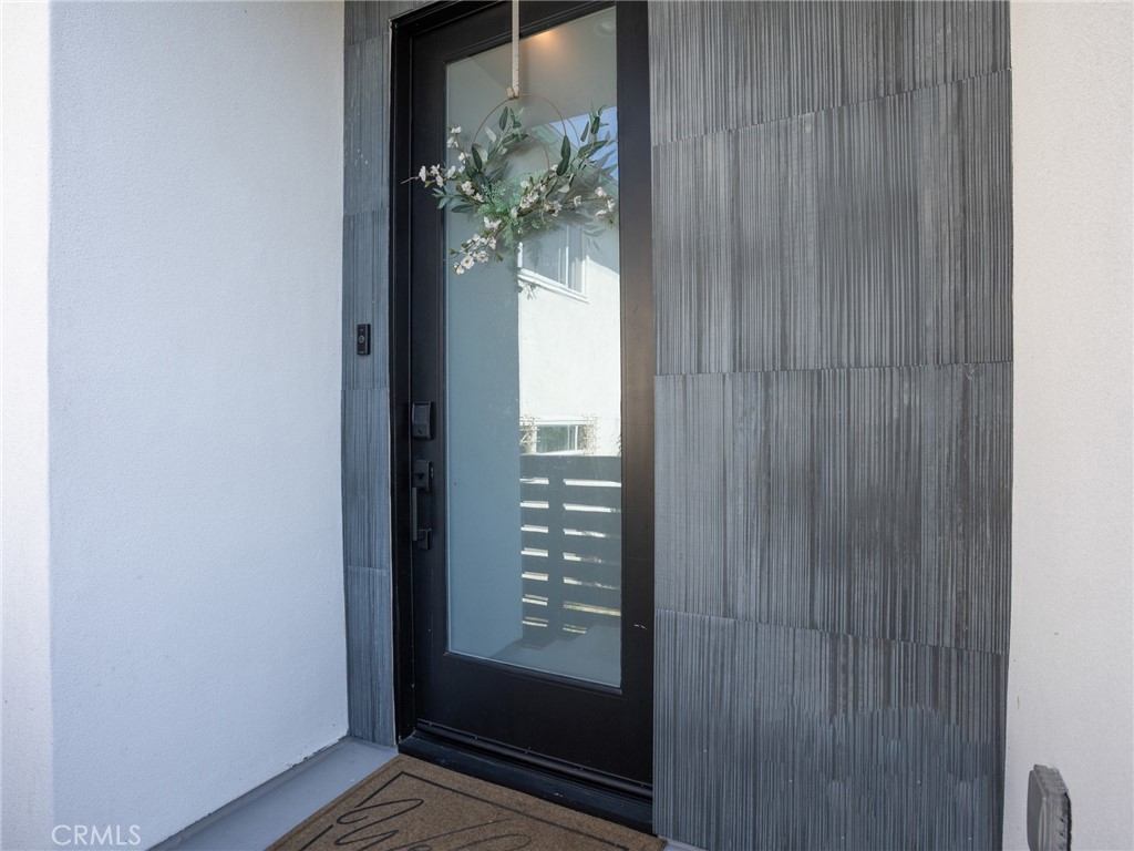 438 Sierra Street