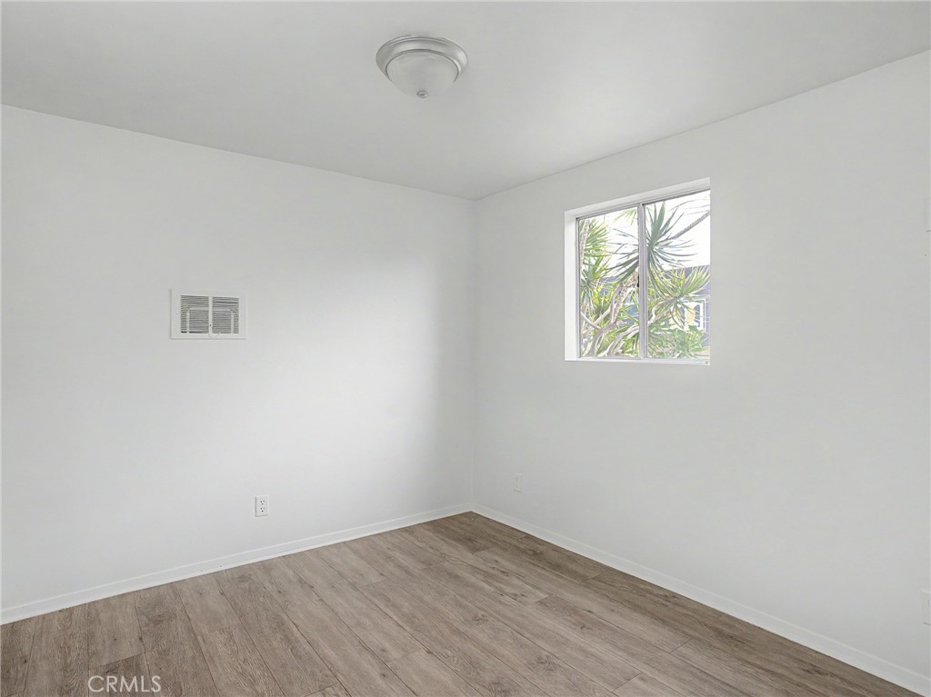 427 E Franklin Avenue