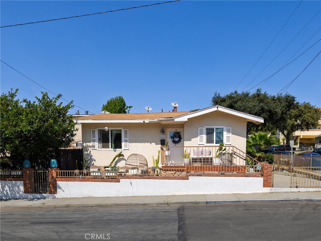 427 E Franklin Avenue