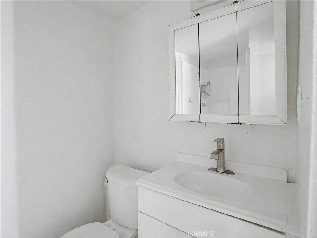 427 E Franklin Avenue