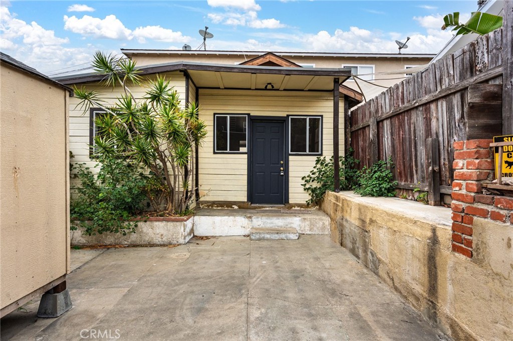 427 E Franklin Avenue