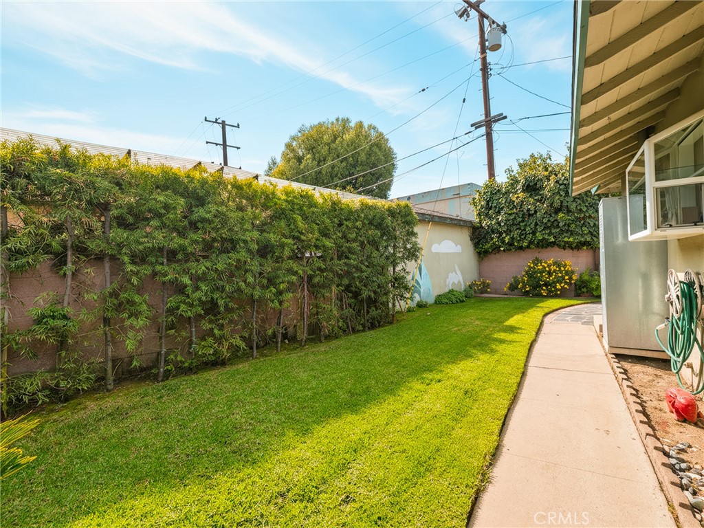 12509 Manor Drive
