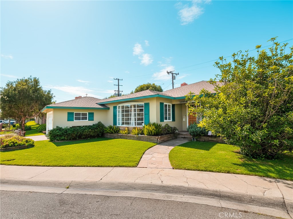 12509 Manor Drive