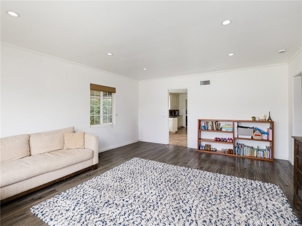 12509 Manor Drive