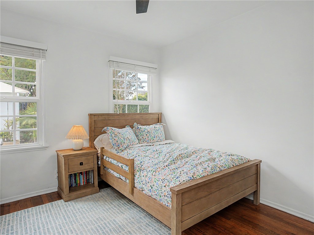 6132 W 75th Street