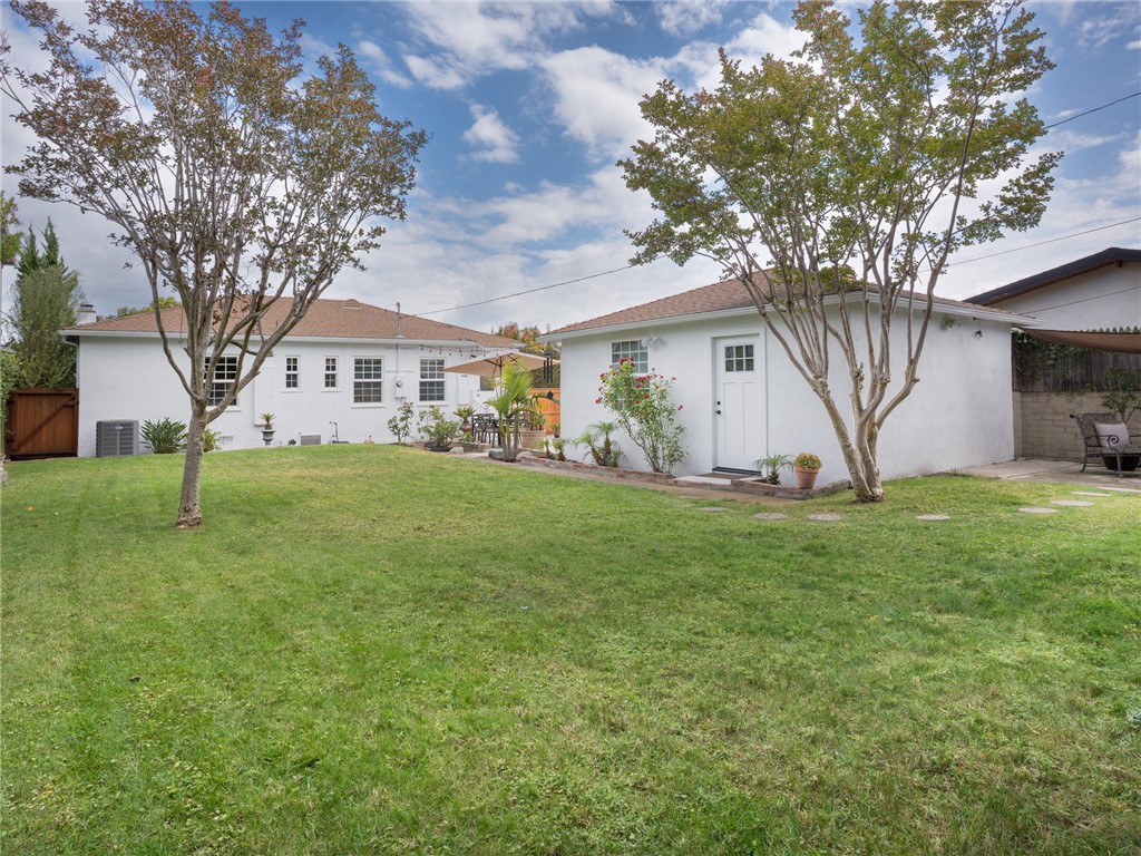 6132 W 75th Street