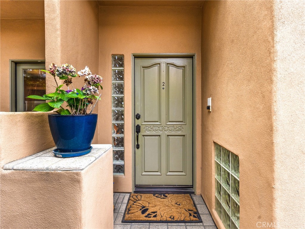 703 Main Street 2