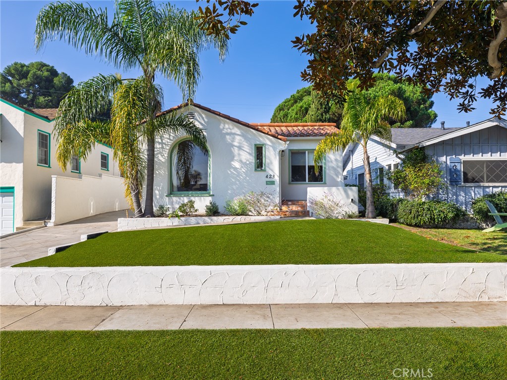 423 Concord Street