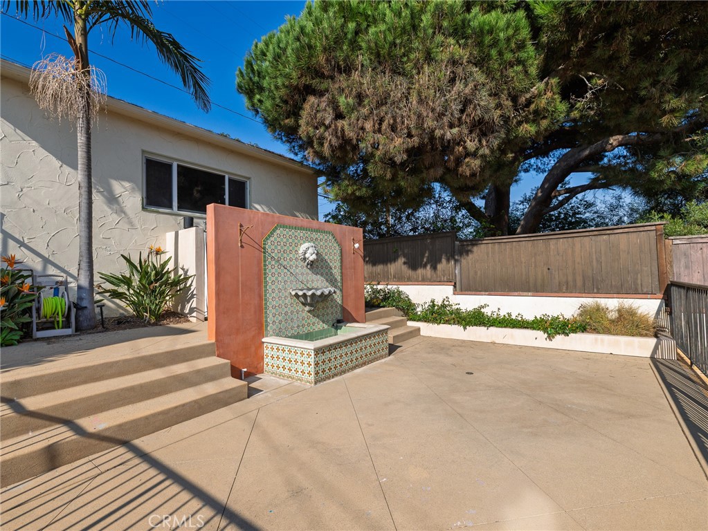 423 Concord Street