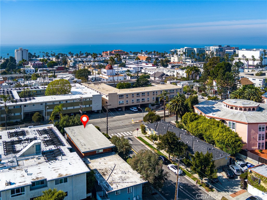 402 Pacific
