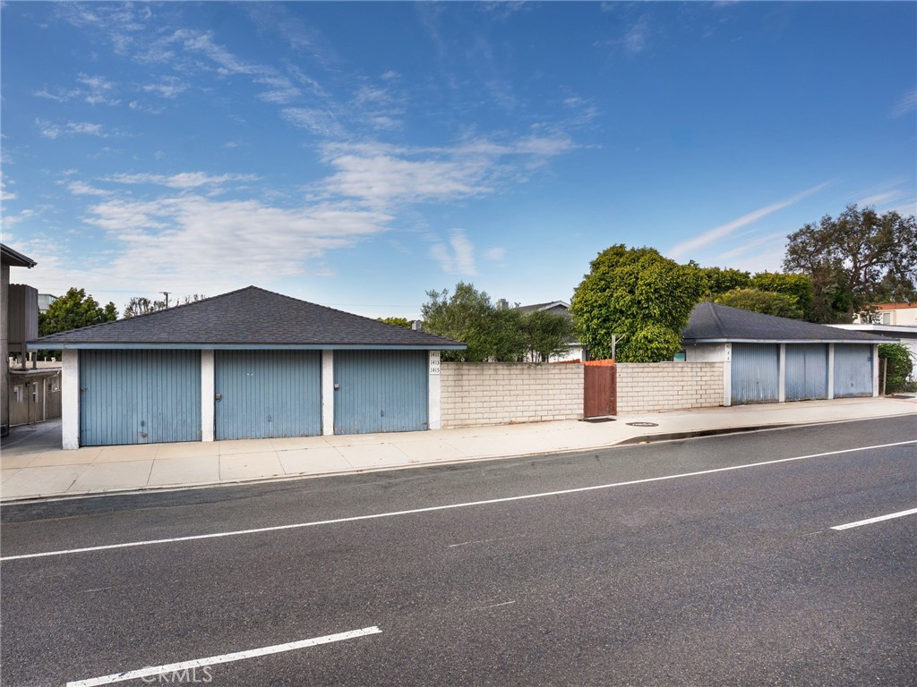 1411 Manhattan Beach