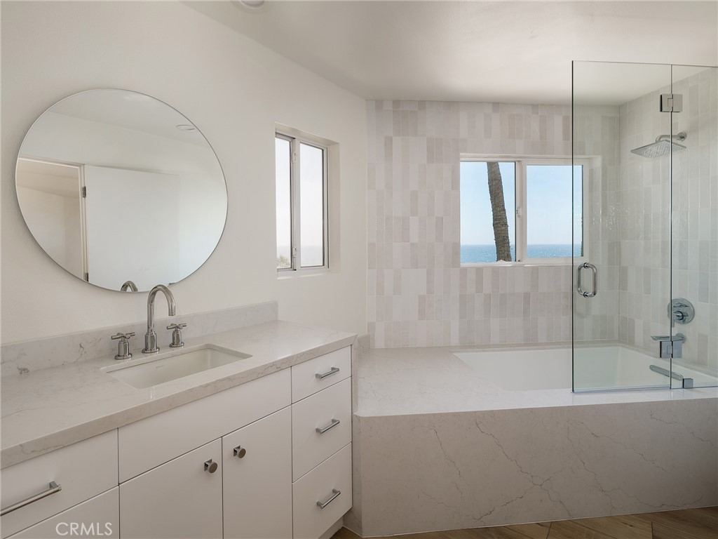 7331 Vista Del Mar Lane
