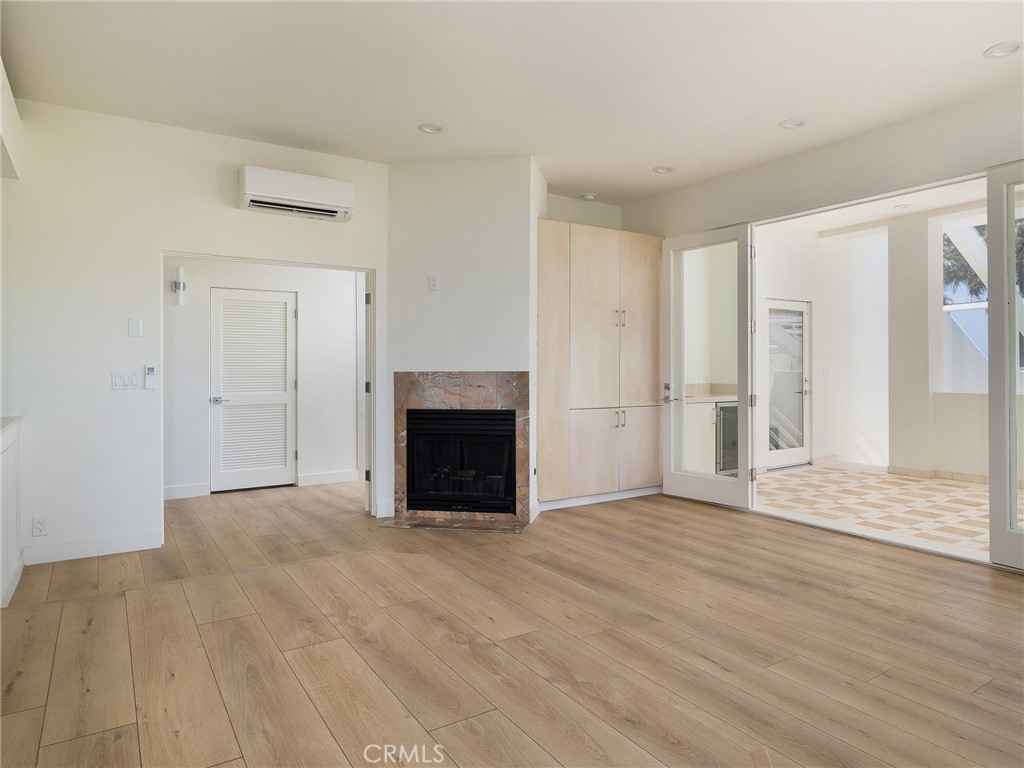 7331 Vista Del Mar Lane