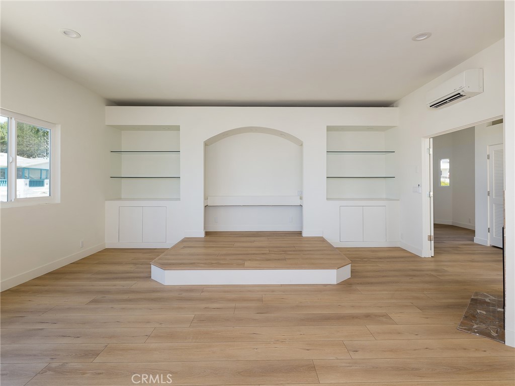 7331 Vista Del Mar Lane