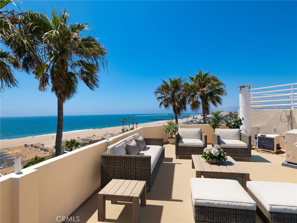 7331 Vista Del Mar Lane