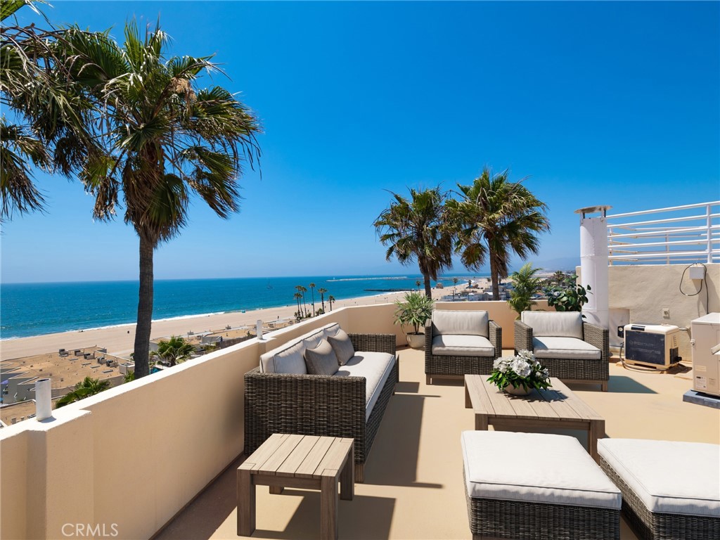 7331 Vista Del Mar Lane