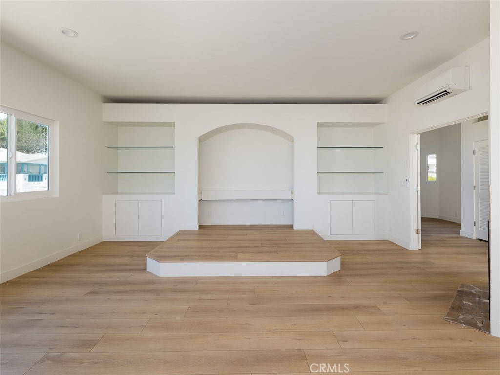 7331 Vista Del Mar Lane