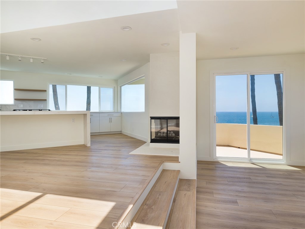7331 Vista Del Mar Lane