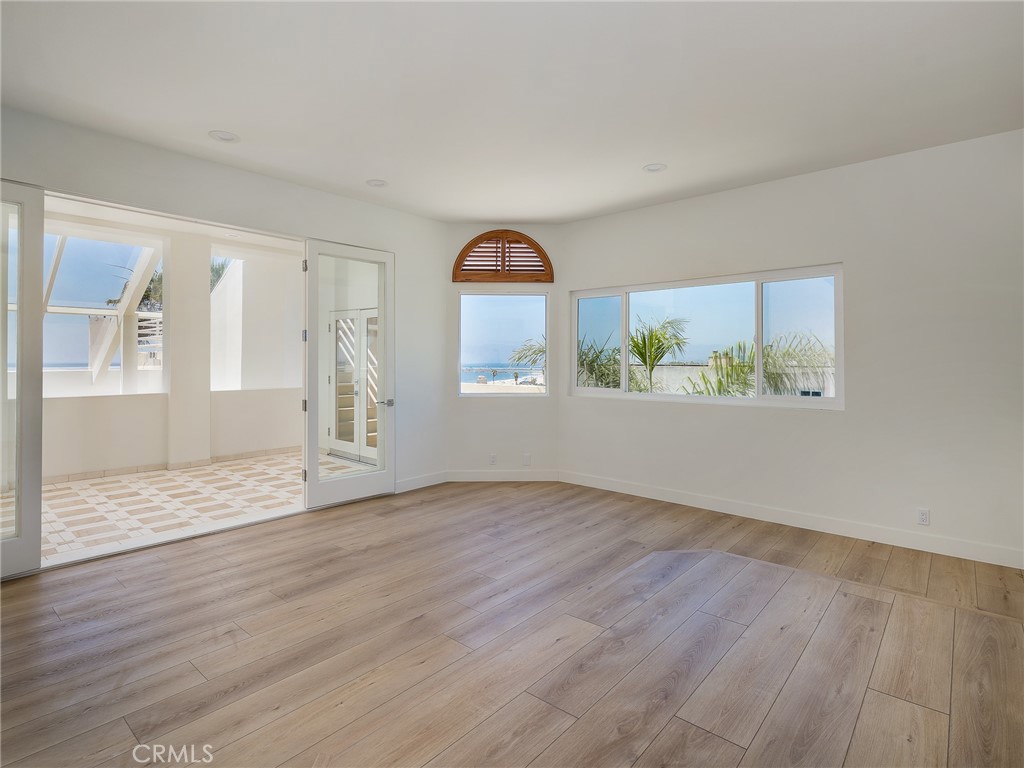 7331 Vista Del Mar Lane