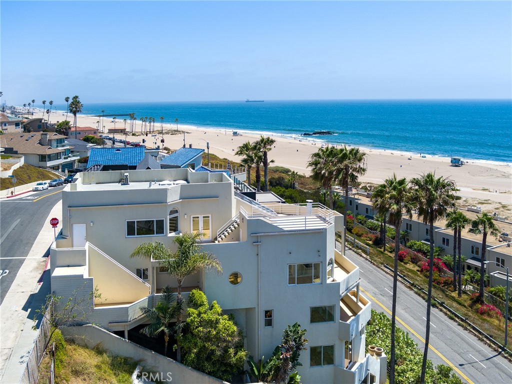 7331 Vista Del Mar Lane