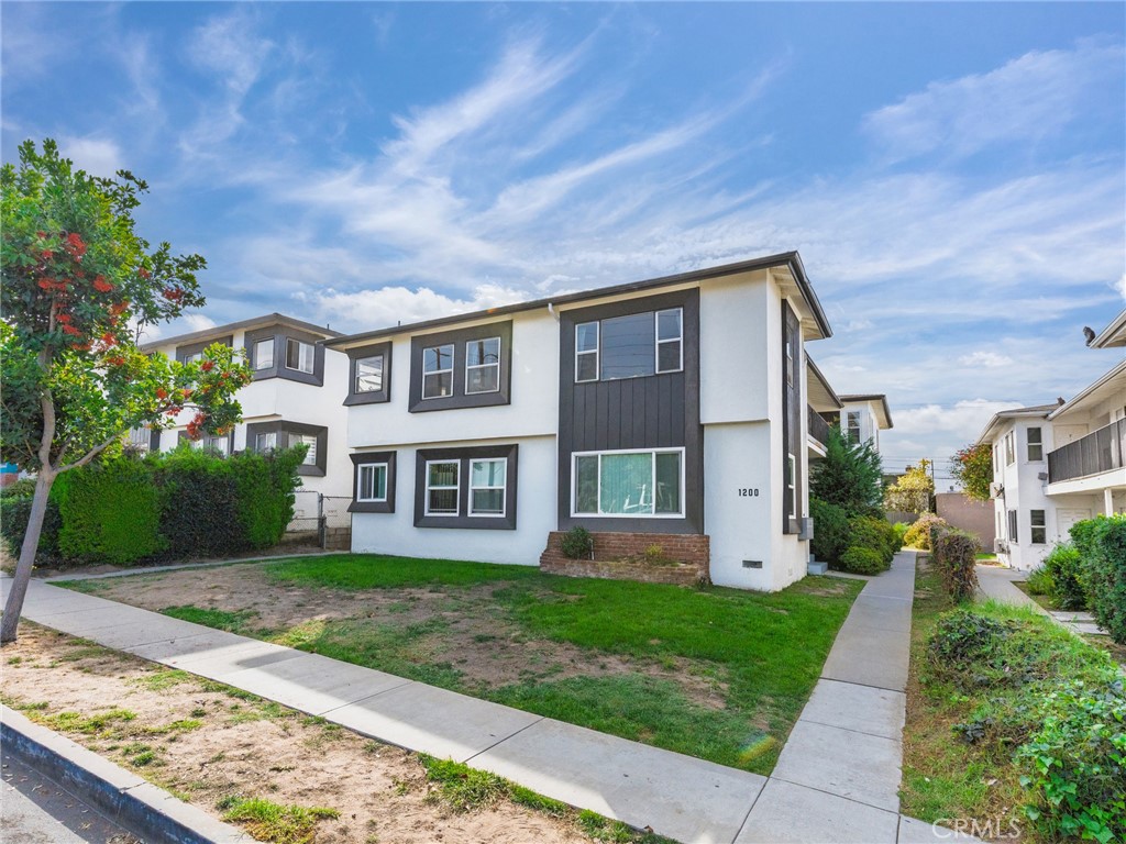 1200 E Imperial Avenue