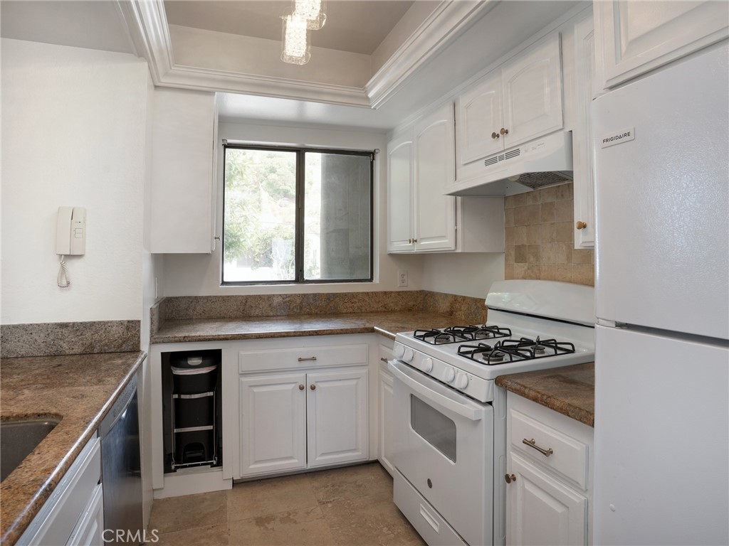 355 Pershing Drive B