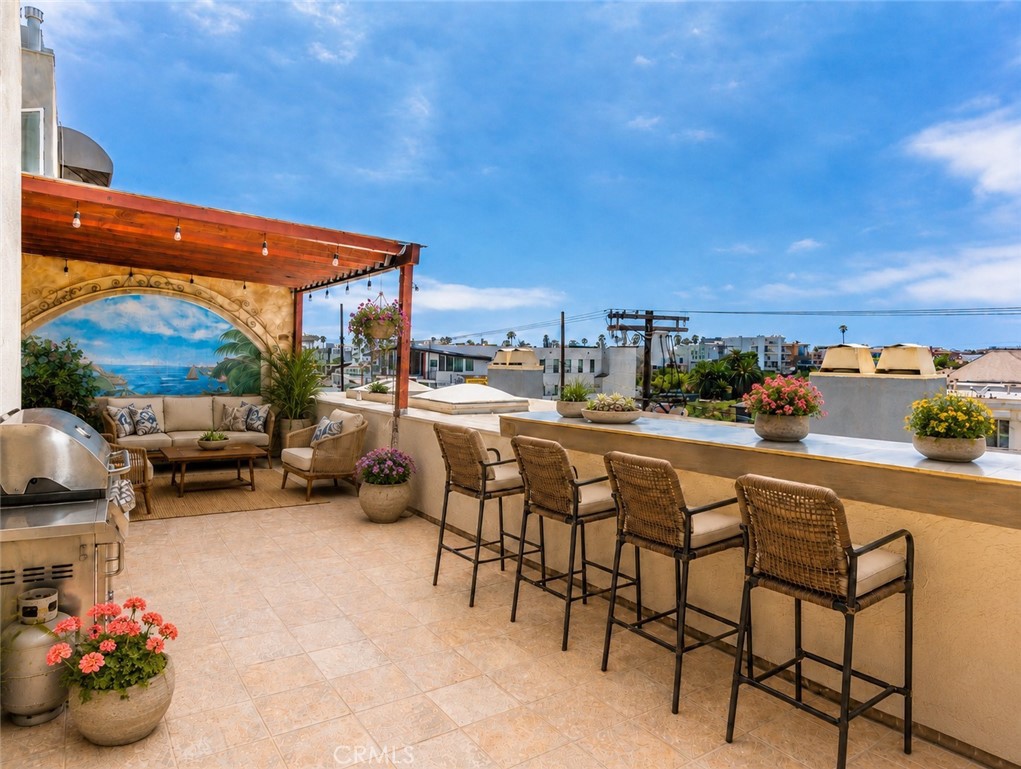 355 Pershing Drive B