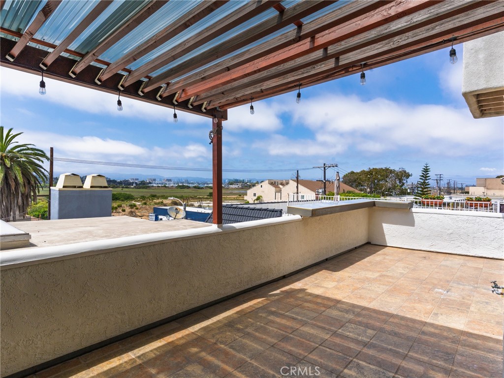 355 Pershing Drive B