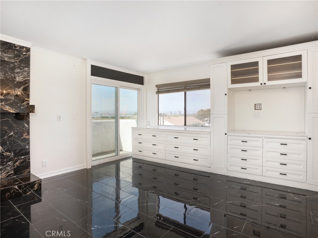 355 Pershing Drive B