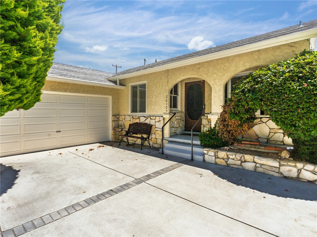 20104 Entradero Avenue