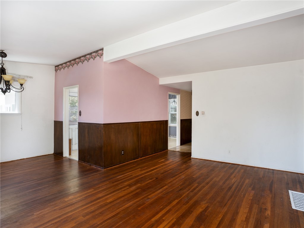20104 Entradero Avenue
