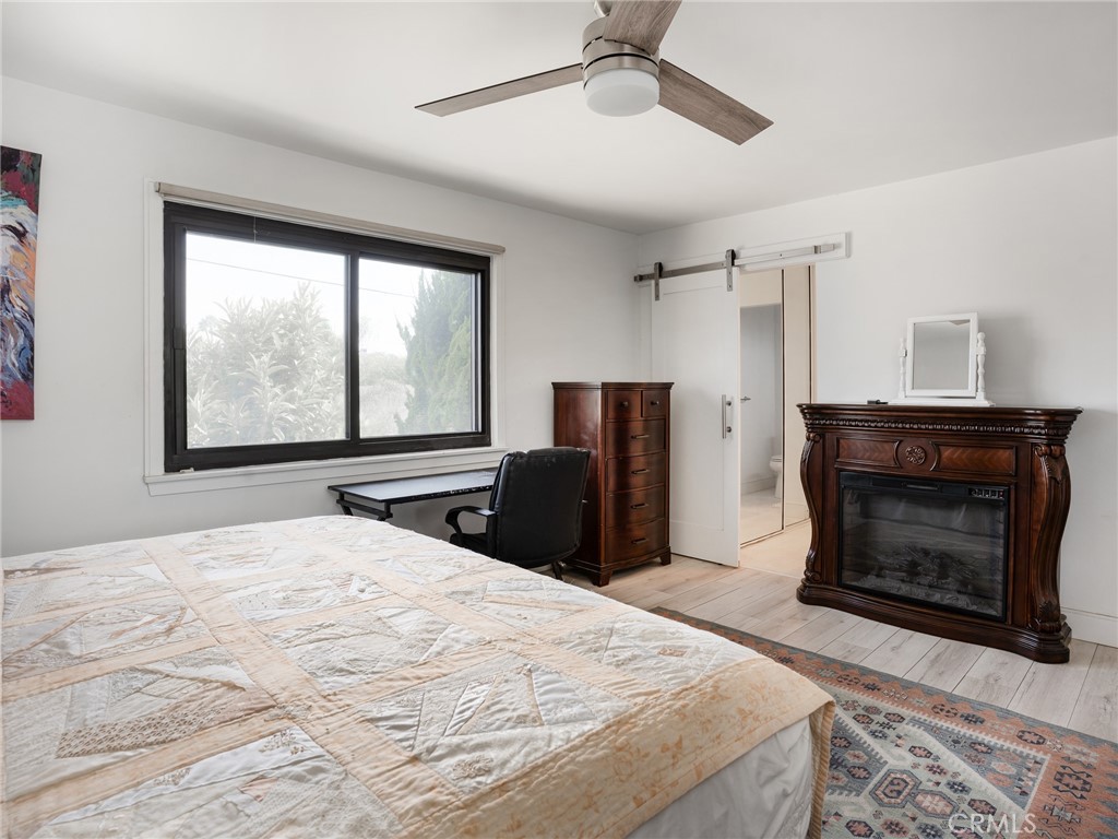900 Cedar Street 111