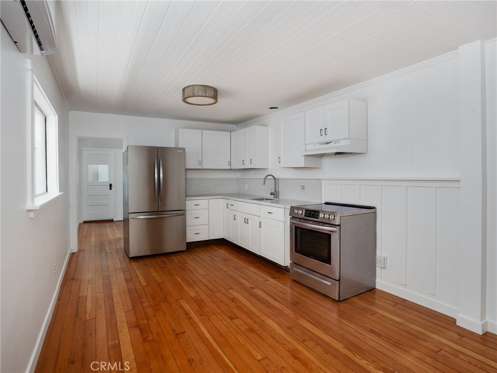 58 Ozone Ave