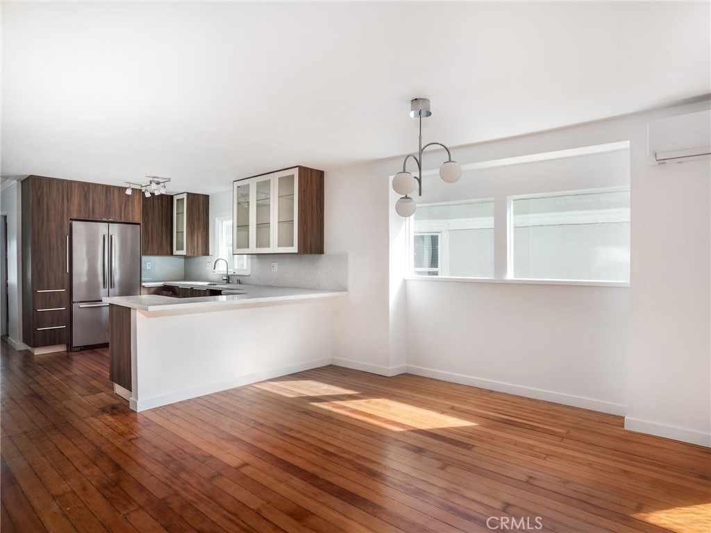 58 Ozone Ave