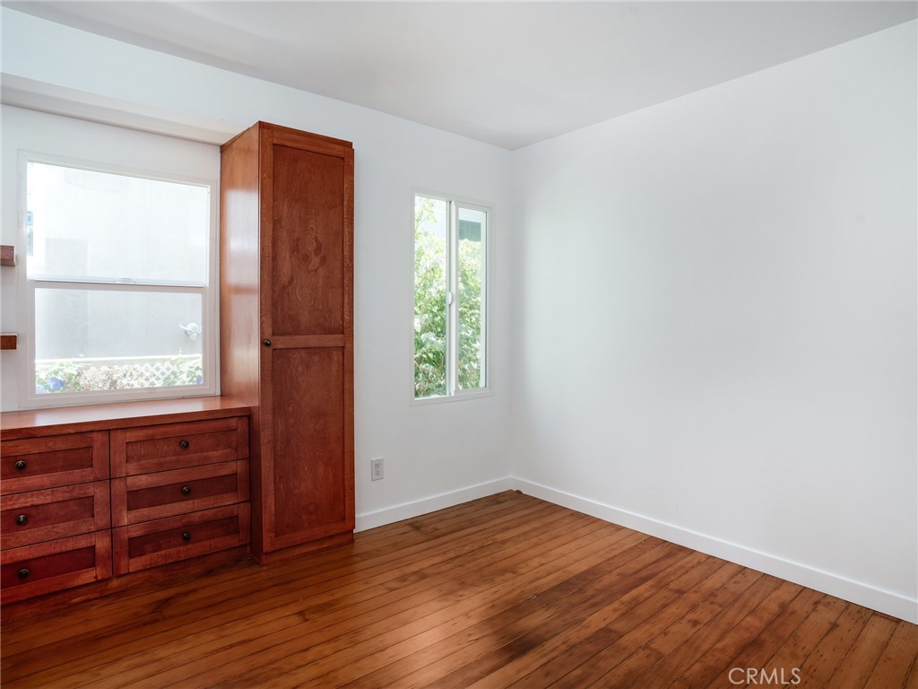 58 Ozone Ave