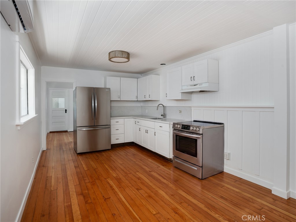 58 Ozone Ave