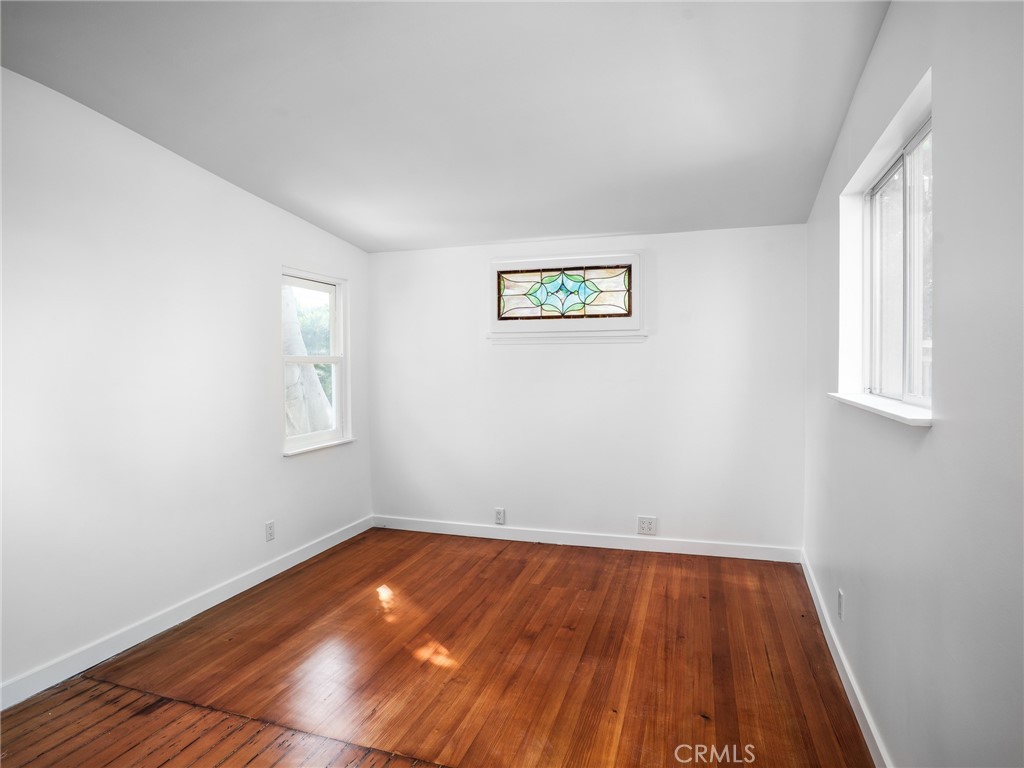 58 Ozone Ave