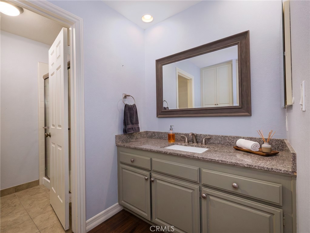 356 Virginia Street 304