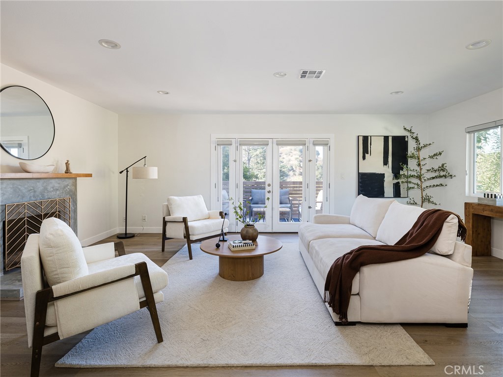 460 Mount Carmel Drive