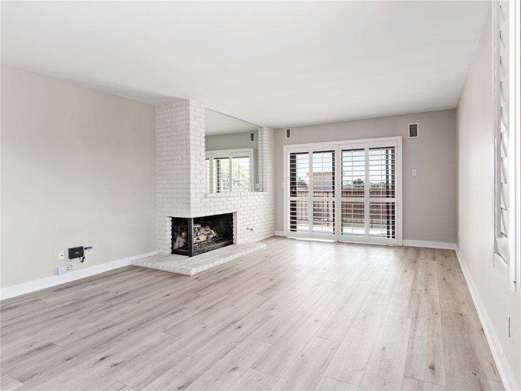 900 Cedar Street 301