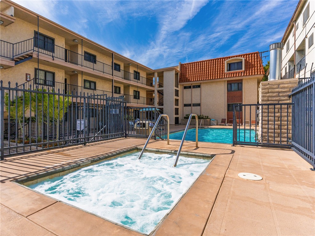 900 Cedar Street 301