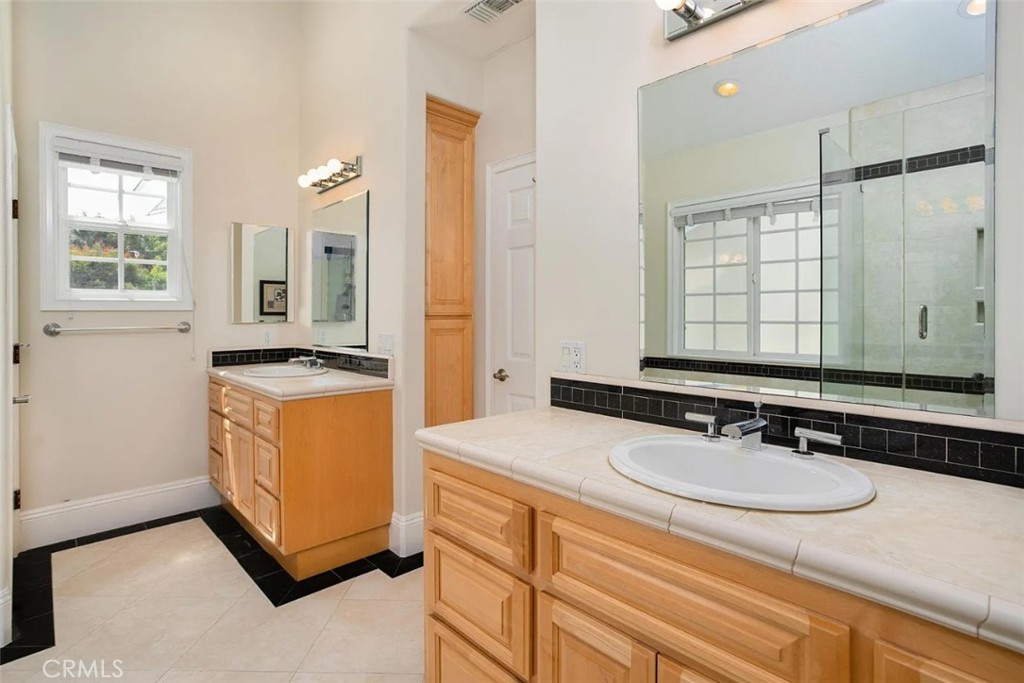 635 Bungalow Drive