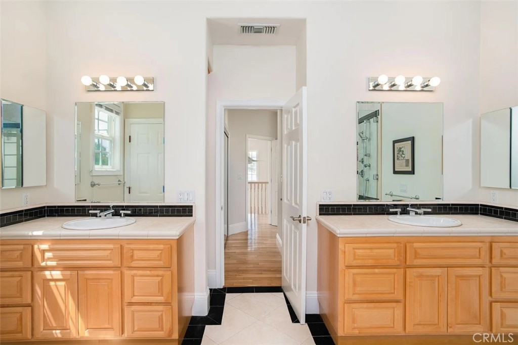 635 Bungalow Drive