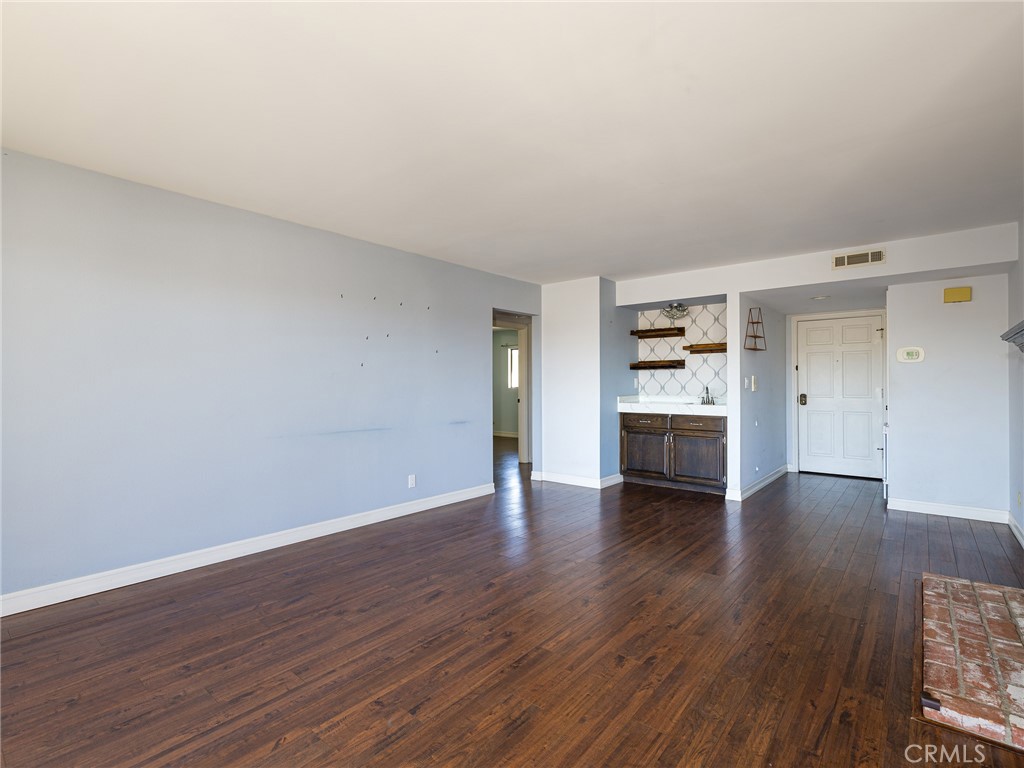 356 Virginia Street 304